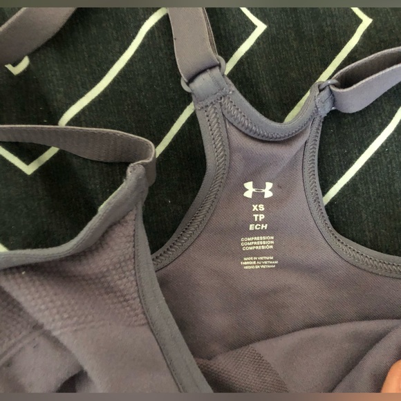 UNDER ARMOUR SPORTS BRA - Picture 2 of 3